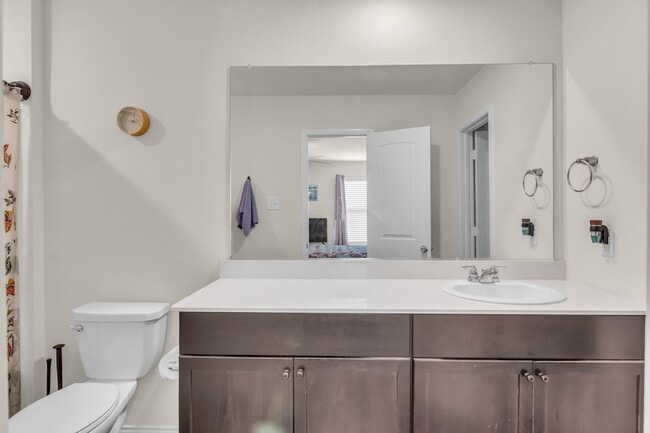 Building Photo - 209 Wishbone Ln