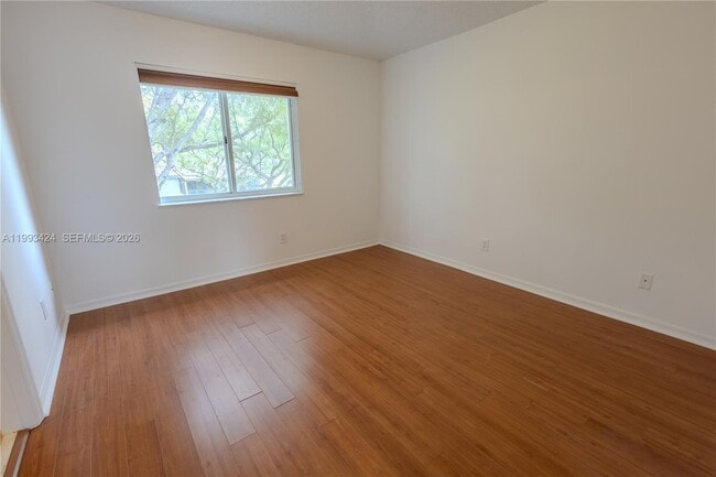 Building Photo - 719 NW 208th Way