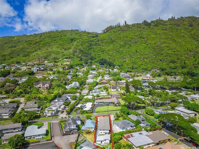 Building Photo - 2883 Oahu Ave