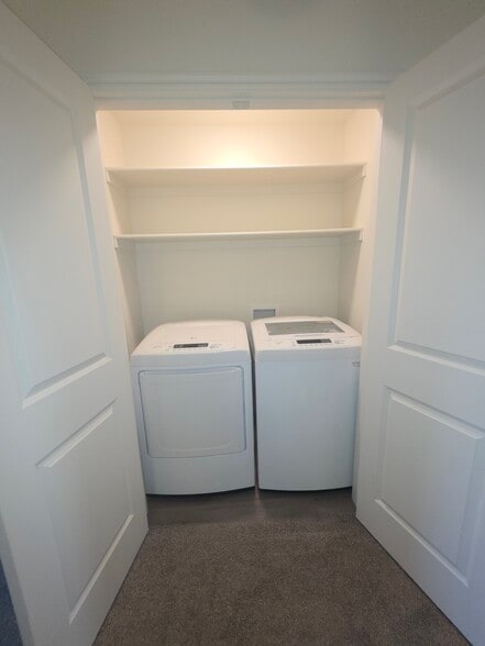 Building Photo - 250 W 1200 S