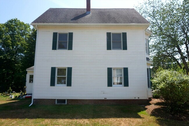Building Photo - 67 Mill St