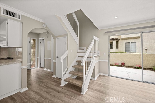 Building Photo - 26152 La Real