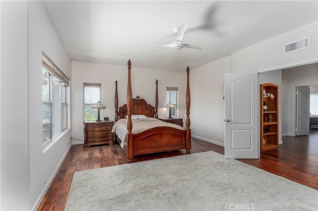 Building Photo - 7371 Westcliff Dr