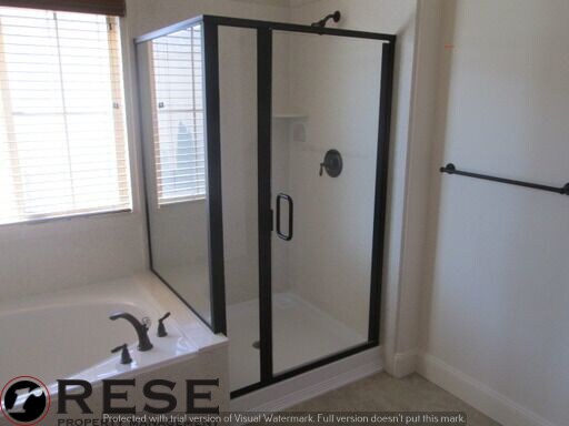 Building Photo - Beautiful Townhouse - Orem w attached 2 ca...