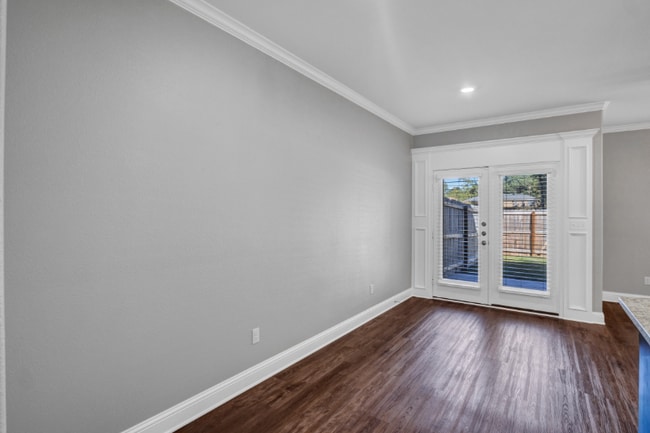 Building Photo - 16117 Pawnee Dr