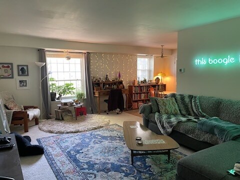 Building Photo - 4000 Gypsy Ln