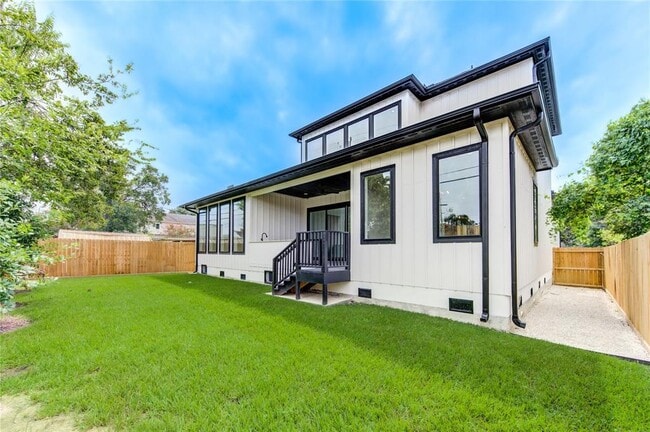 Building Photo - 2118 Nina Lee Ln