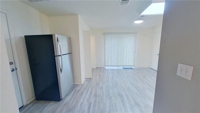 Building Photo - 2118 Nogales Trail