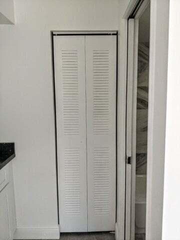 Building Photo - 1743 Village Blvd