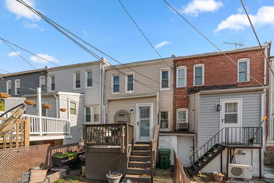 Building Photo - 1104 Weldon Ave