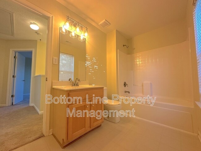 Building Photo - 131 Camforth Dr