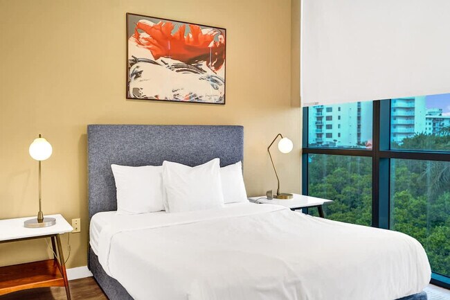 Building Photo - 1220 17th St