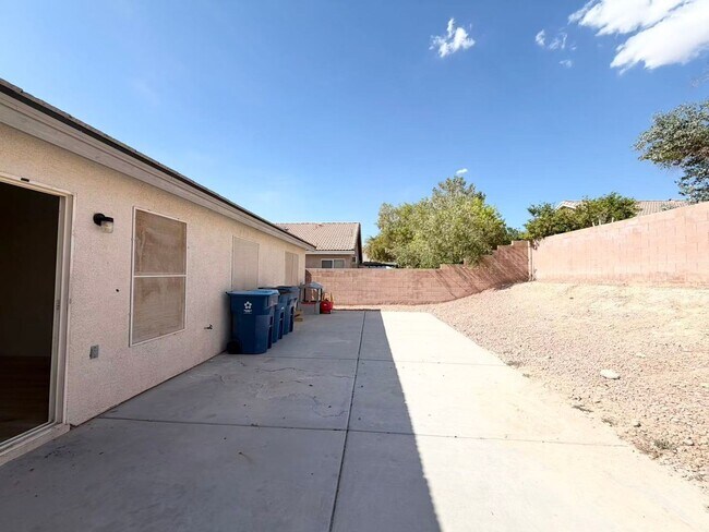 Building Photo - 2732 Echo Springs St