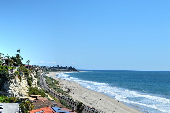 Building Photo - Fully Furnished home in SW San Clemente