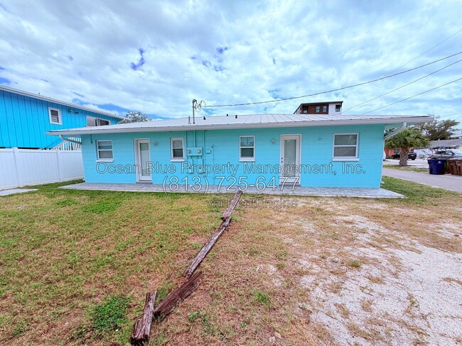 Building Photo - 206 Bates Ave