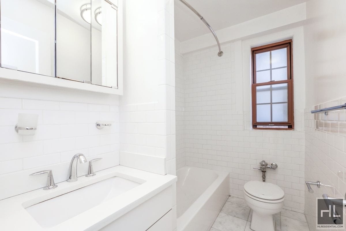 Building Photo - CRANBERRY STREET