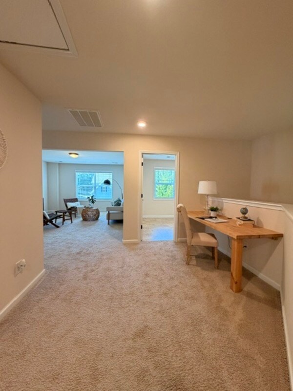 Building Photo - 213 Golden Fluke Dr