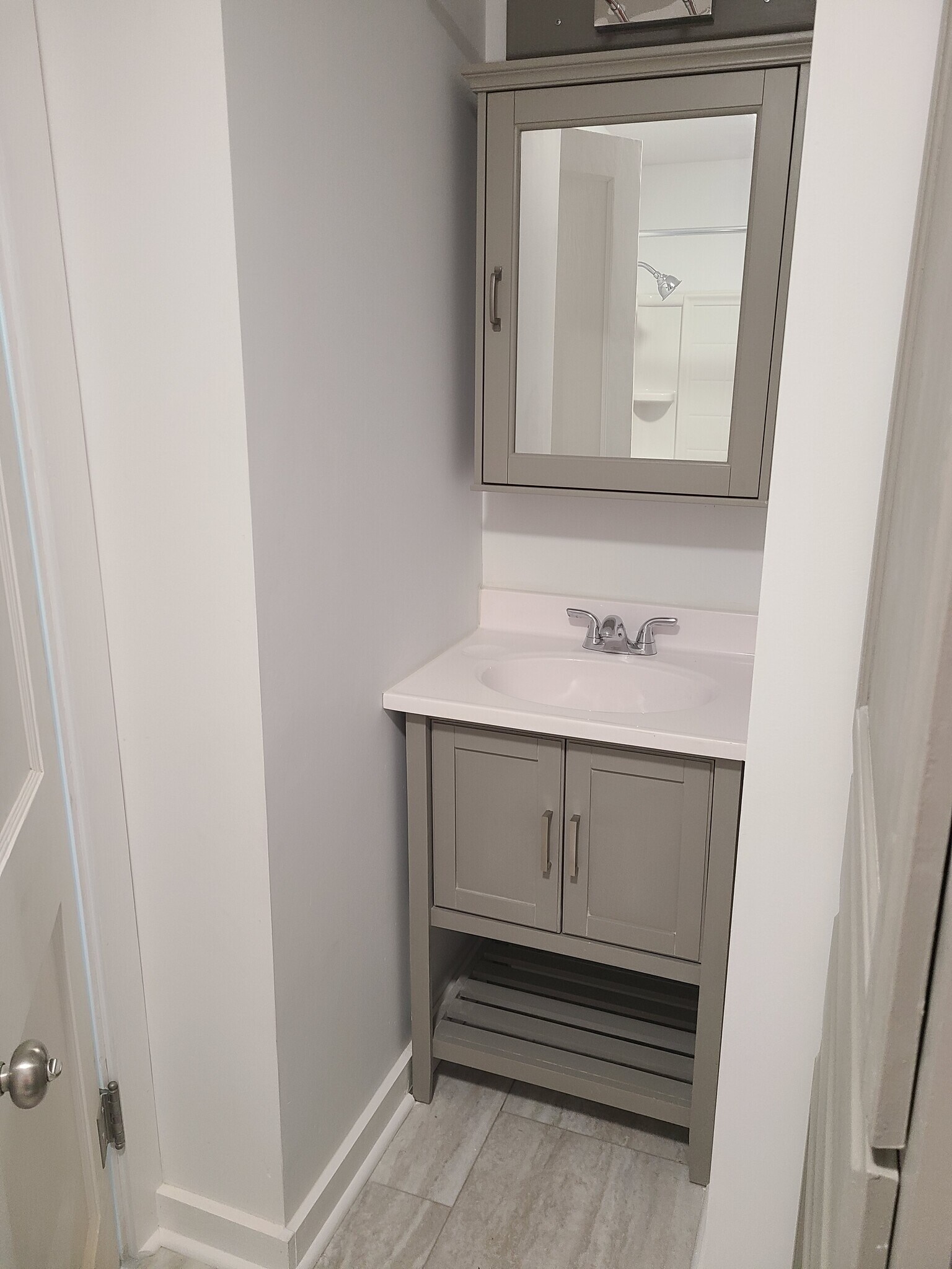 Building Photo - 100 W Washington St