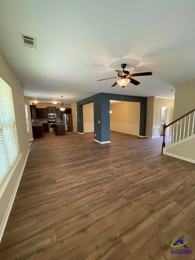 Building Photo - 108 Dog Fennel Ln