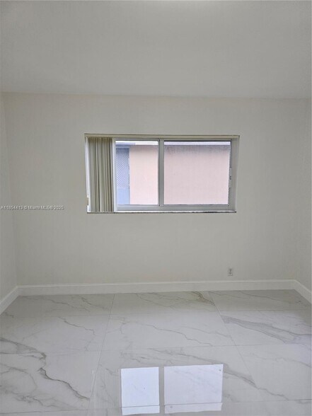 Building Photo - 3800 NW 110th Ave
