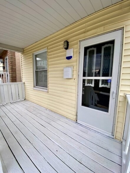 Building Photo - 1614 Myler St