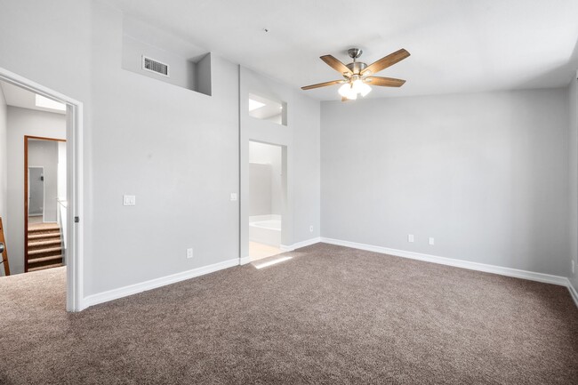 Building Photo - **7543 W Liberty Pkway #655 Fontana** Beau...