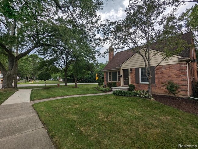 Building Photo - 4418 S Verona Cir