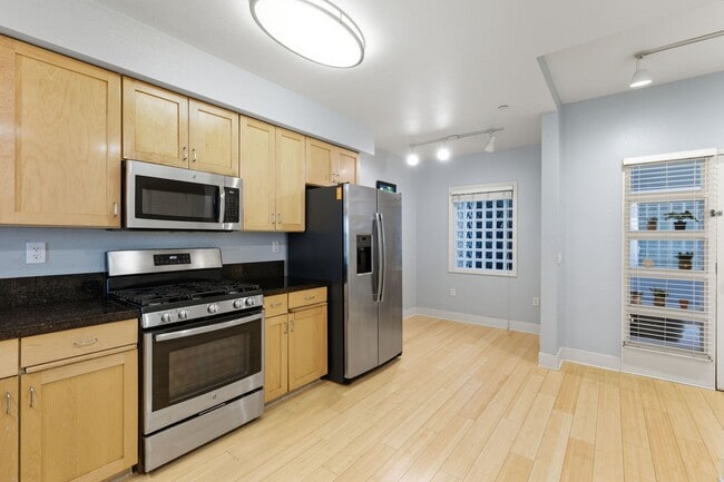 Building Photo - 1585 Brunswig Ln