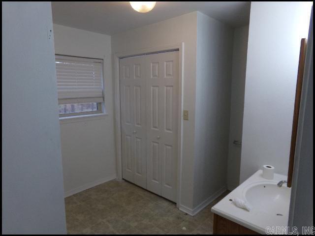 Building Photo - 2616 Kady Ln