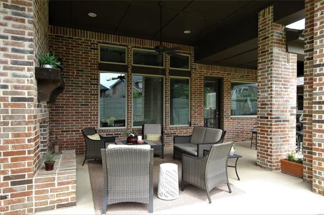 Building Photo - 221 Waterside Dr