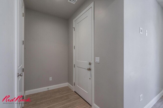 Building Photo - Welcome to Your Dream Home!