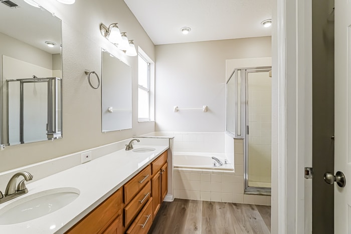 Building Photo - 10112 Andover Point Cir