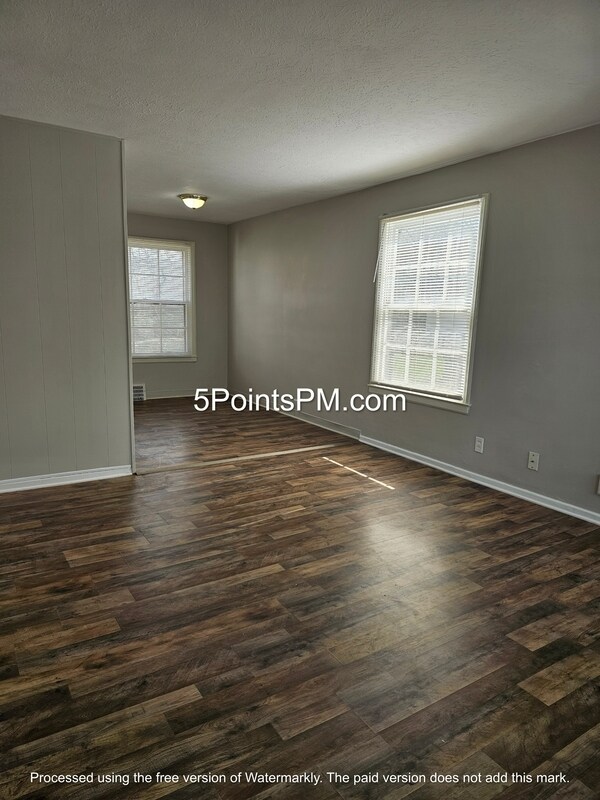 Building Photo - 25170 Treadwell Ave