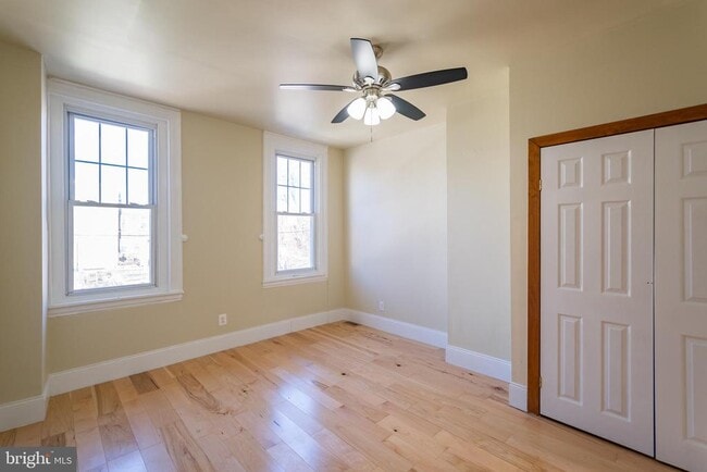 Building Photo - 5426 Jefferson St