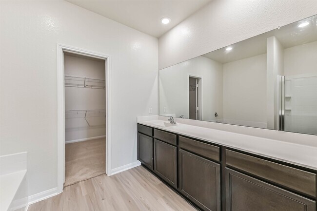 Building Photo - 1123 Rare Fancy Dr