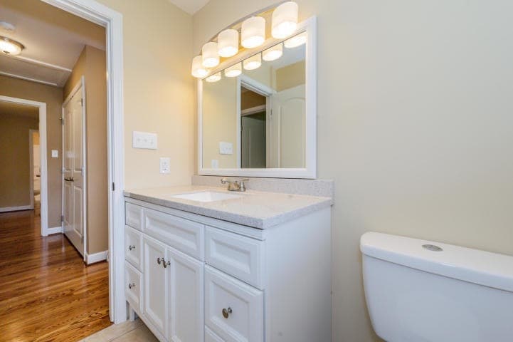 Bathroom 2 (located upstairs, has a bathtub) - 6917 Cresthill Dr