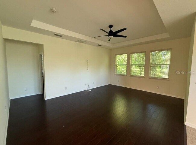Building Photo - 6223 35th Ct E
