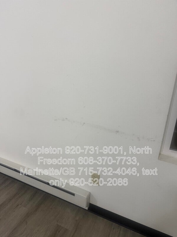 Building Photo - S7559 US-12