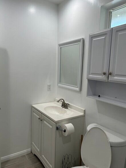 Building Photo - 23830 Welby Way