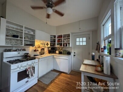Building Photo - 3520 17th Ave S