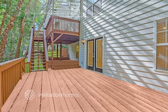 Building Photo - 2978 Bancroft Glen