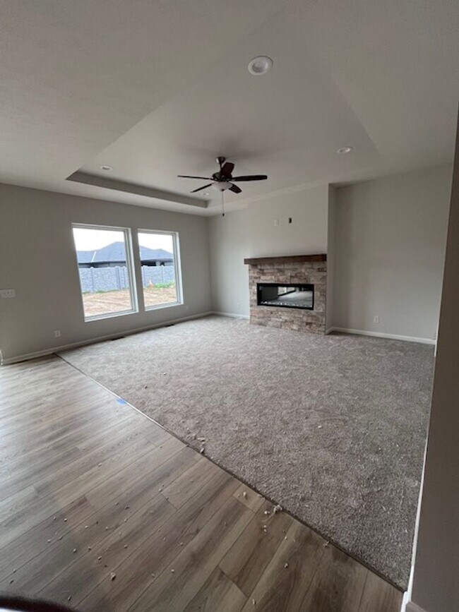 Building Photo - Fresh. Modern. Yours. New Ranch Home in Ar...