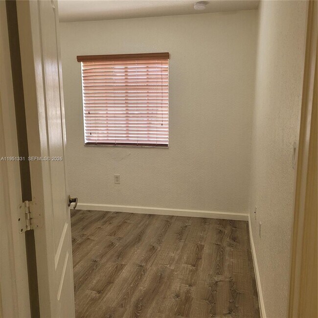 Building Photo - 27301 SW 140th Ct