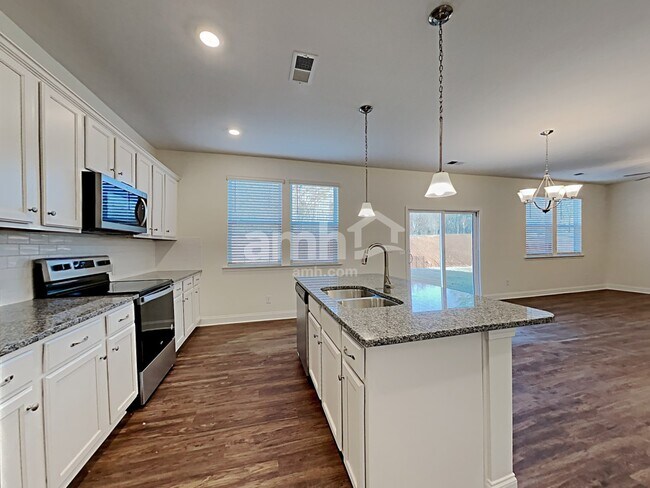 Building Photo - 108 Ashton Dr