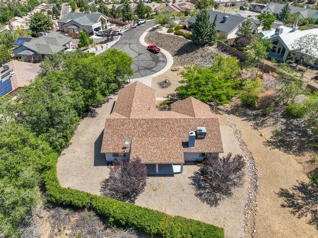 Building Photo - 3 Bedroom, 2 Bath, 2 Car Garage For Rent in Prescott!