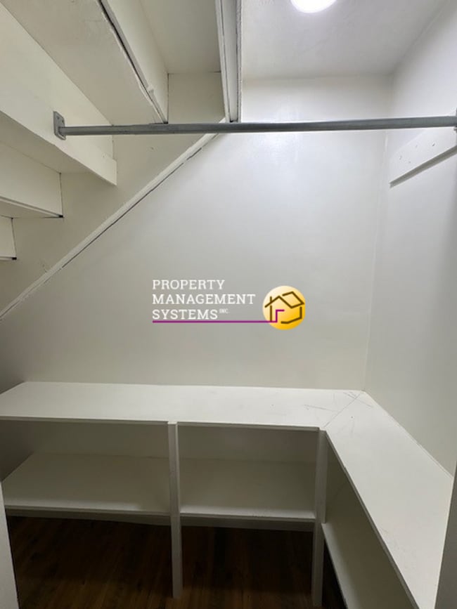 Building Photo - 3 Bedroom Home in West Jordan!