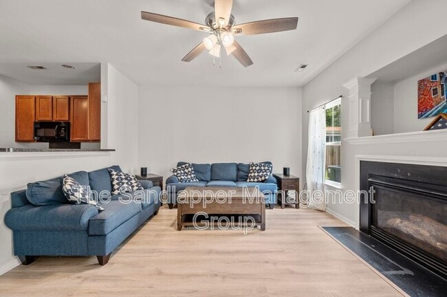 Building Photo - 7430 Northgate Dr