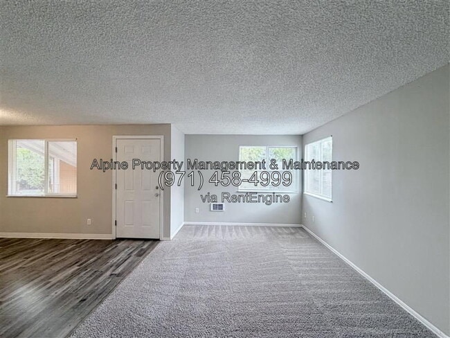 Building Photo - 17282 SW Alexander St