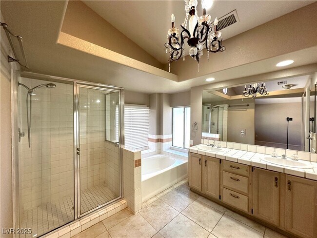 Building Photo - 2433 Twin Flower Cir