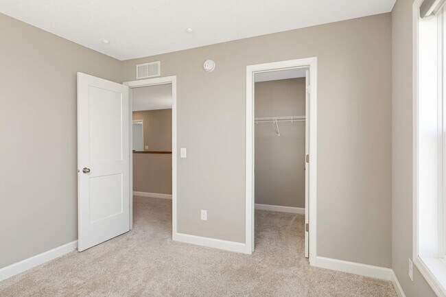 Building Photo - 17545 57th St NE